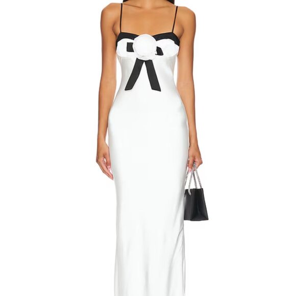 Veronica Gown by Majorelle - Picture 1 of 7